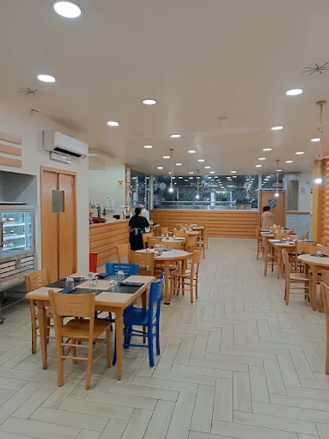 Pizzeria Friggitoria 'Da Salvatore' di Emanuele Marigliano