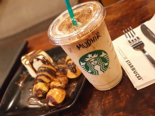 Starbucks Petronas Bayu Senibong DT