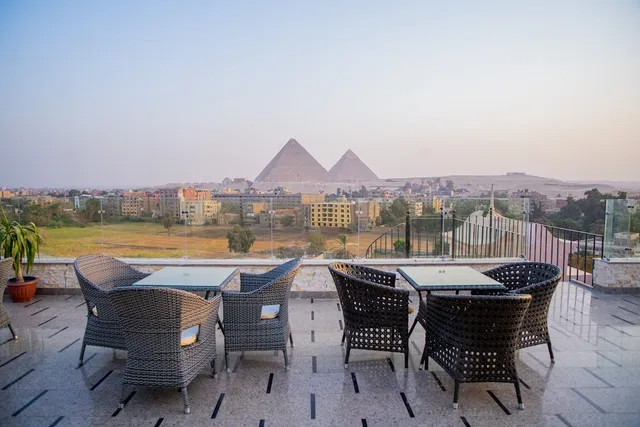 Pyramids Eyes Hotel