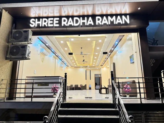 HOTEL SHREE RADHARAMAN
