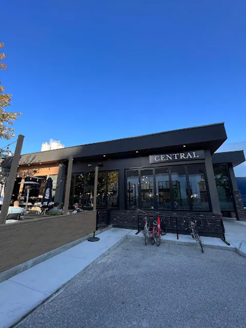 Central Kitchen + Bar