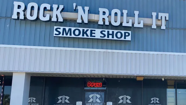 ROCK 'N ROLL IT - SMOKE - VAPE - HEMP - SEABROOK