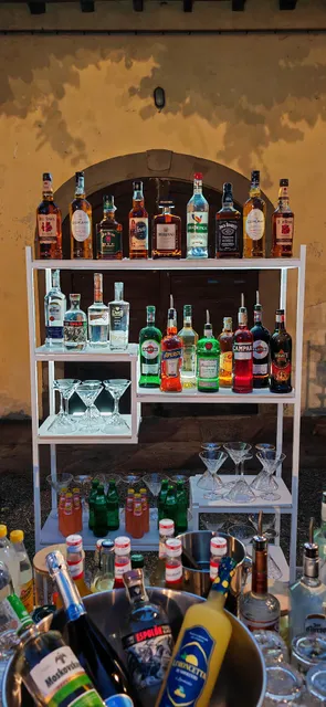 The Open Bar Florence