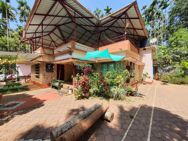 Lake view Cottage Wayanad
