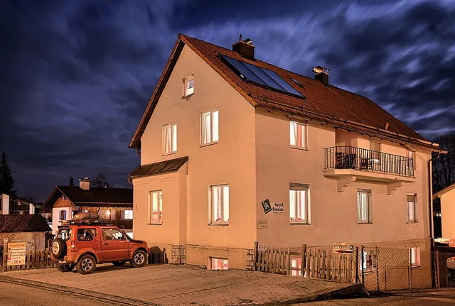 House L.A-City hostel