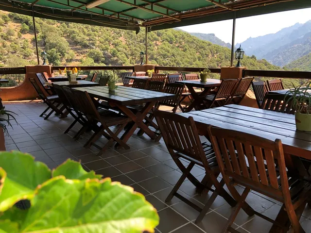 HOTEL RESTAURANT BOUTIQUE ACROPOLE CORSE