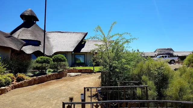 Letsatsi Game Lodge