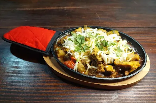 LOS SABORES DE MI TIERRA