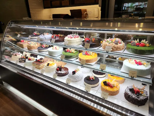 Verbena Patisserie Shop