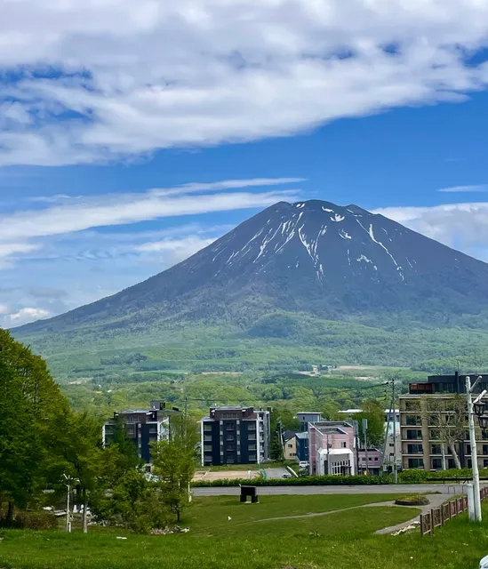 Hirafu Welcome Center