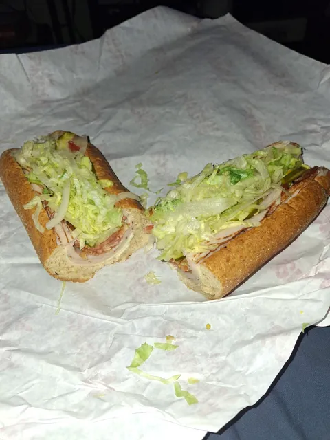 M&T Market / Zero's Subs