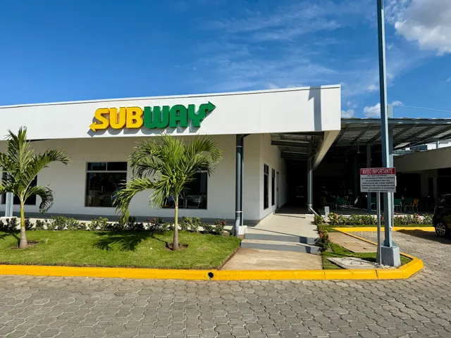 Subway • El Guegüense