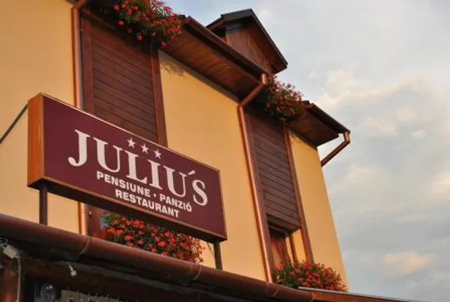 Pension Juliu's