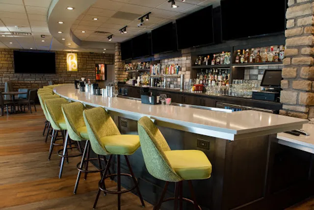 Bennigan's On Merle Hay