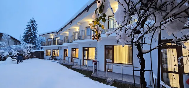 Къща за гости ЕСТЕТ / ESTET Guest house