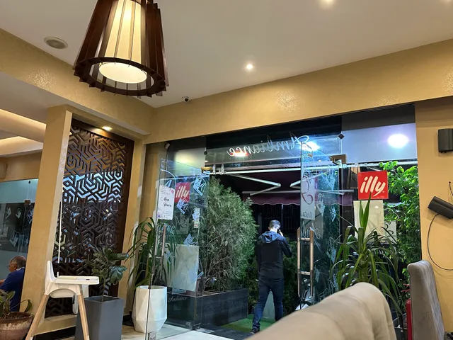 Ambiance Resto Café Hartoum