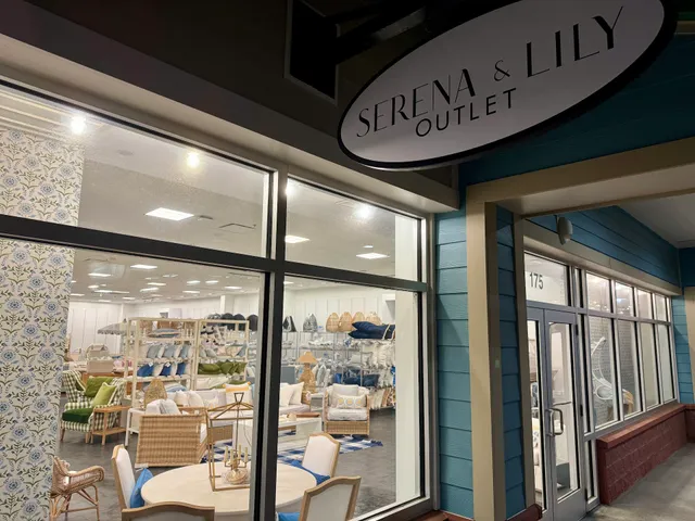 Serena & Lily Hilton Head Outlet