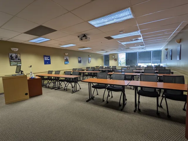 Embry-Riddle Aeronautical University - Seattle