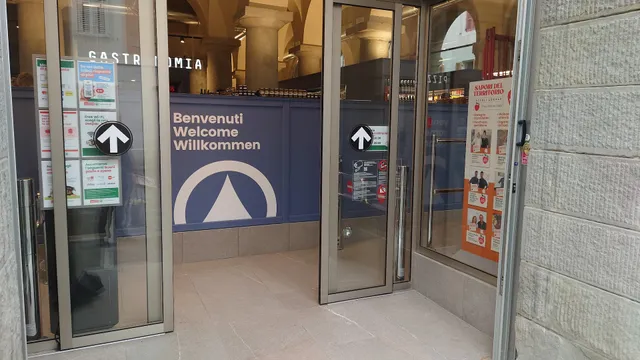 Supermercato Despar Piazza Cavana