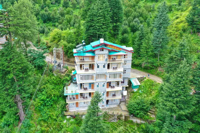 HighQ Manali
