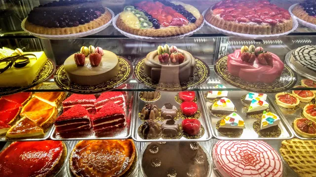 Nan-e-Tehran Confectionery