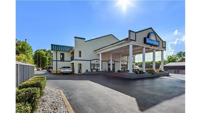 Days Inn by Wyndham Lexington