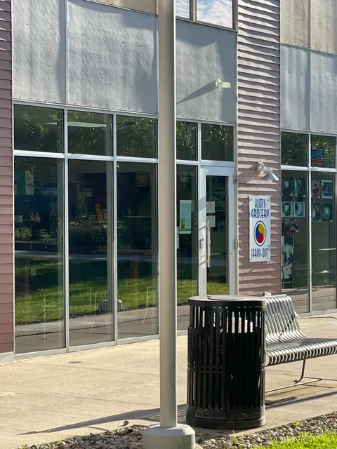 Kim's Grocery & Carryout