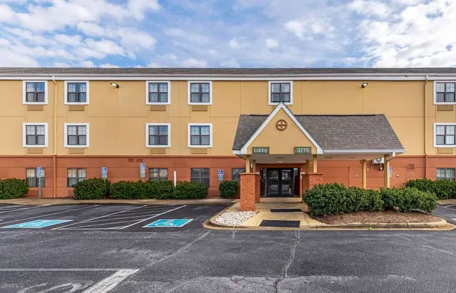 Extended Stay America Select Suites - Greenville - Airport