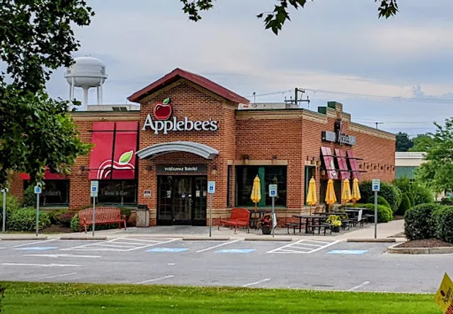 Applebee's Grill + Bar