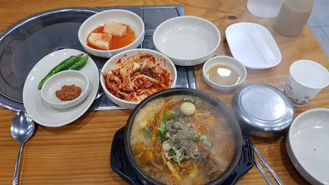 조마루뼈다귀해장국