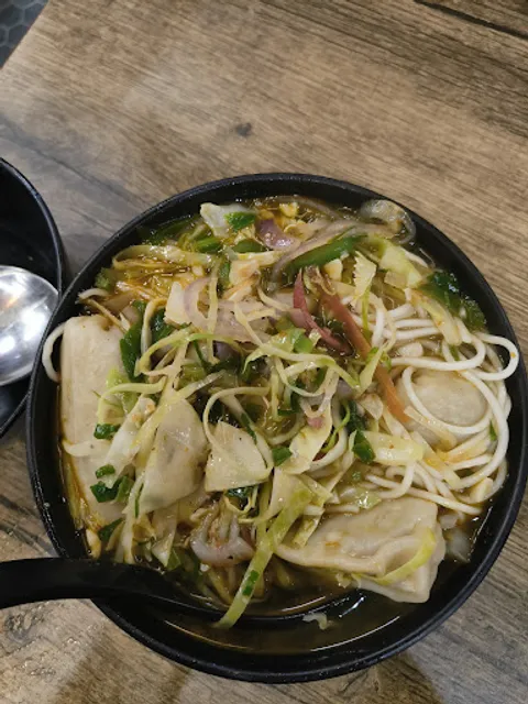 Raju Chinese Food Sector 34C