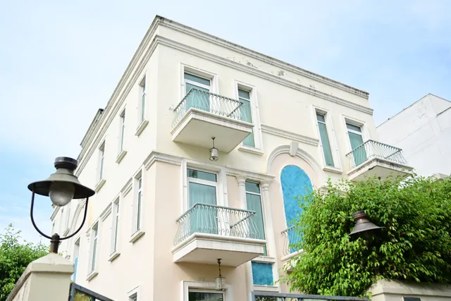 Hotel The Luxotic Suites, Gurgaon