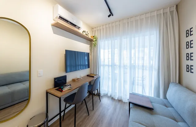 Stay Charlie - Charlie Paronama Butantã