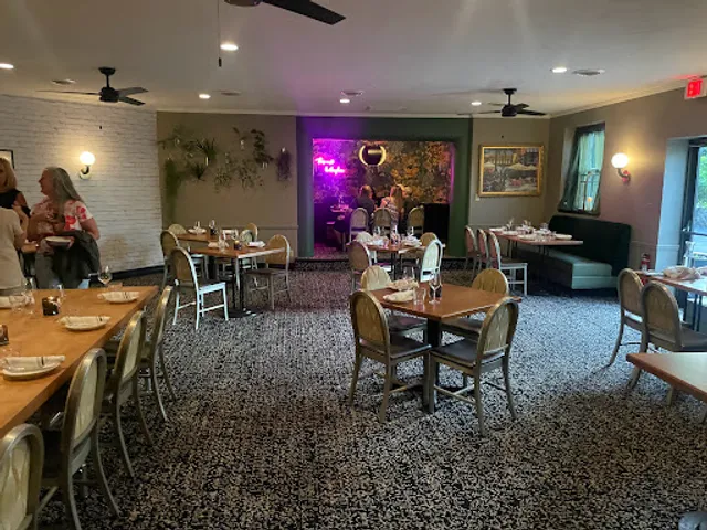 Torrey Park Restaurant