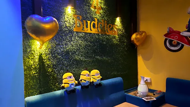 4 BUDDIES CAFE