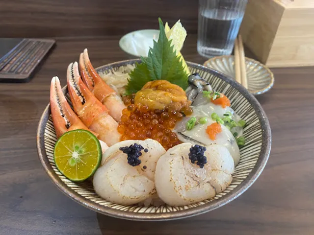 Hui Yo Donburi Eatery