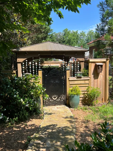 Archimedes Nest at The Emu Gardens