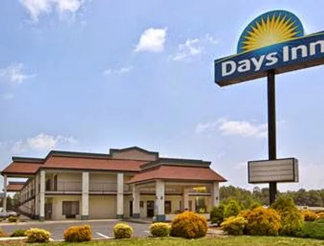 Days Inn by Wyndham Yanceyville