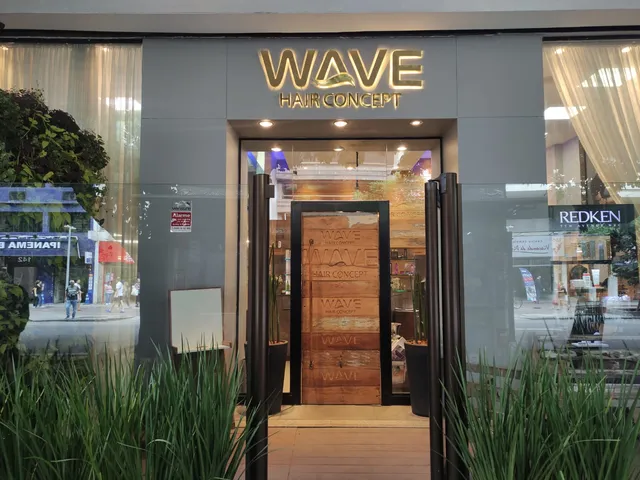 Amauri Guedes Hairdresser