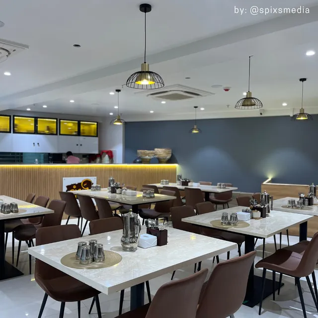 Hotel Gandharv Pure Veg Restaurant (best pure veg restaurant in nashik)