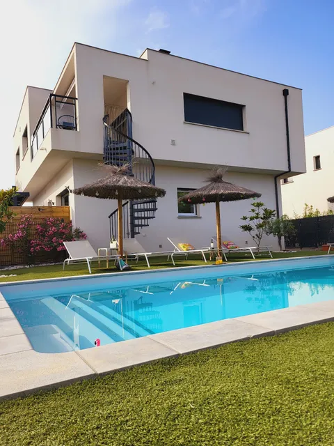 Location avec piscine Les Flamants roses 66