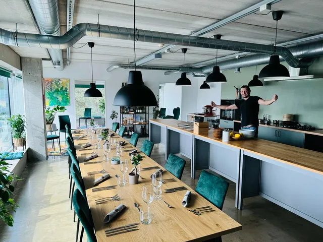 Stuudioköök by Andrei Babõnin's Culinary