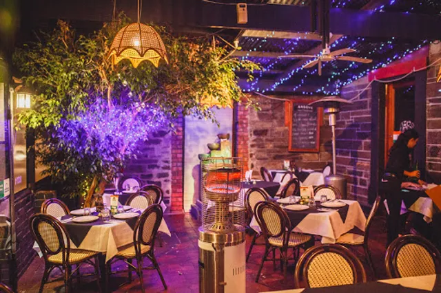 Raj on Taj Hyde Park