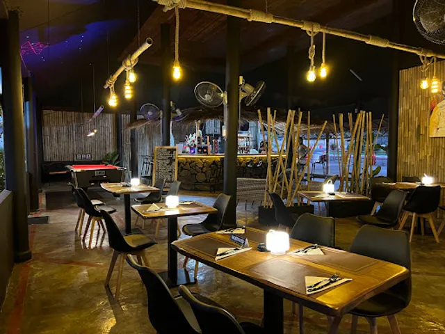 Le Relais Pizzeria & Mediterranean Restaurant