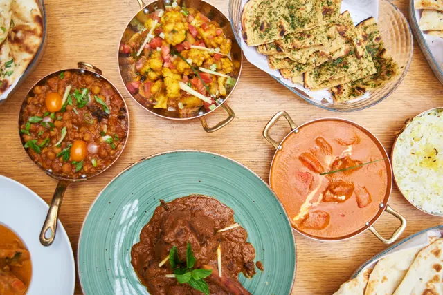 Ambiyan Vaughan inside longos