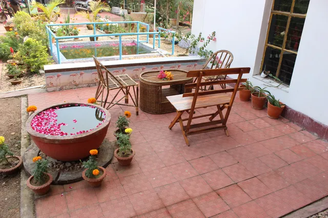 Chirosakha Homestay Santiniketan (Near Sonajhuri Haat)