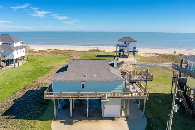 C View 3 Bedroom Home