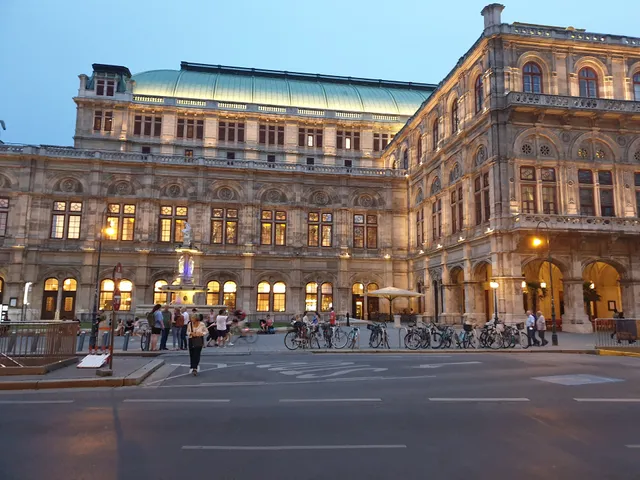 SKY9 Apartments City Center