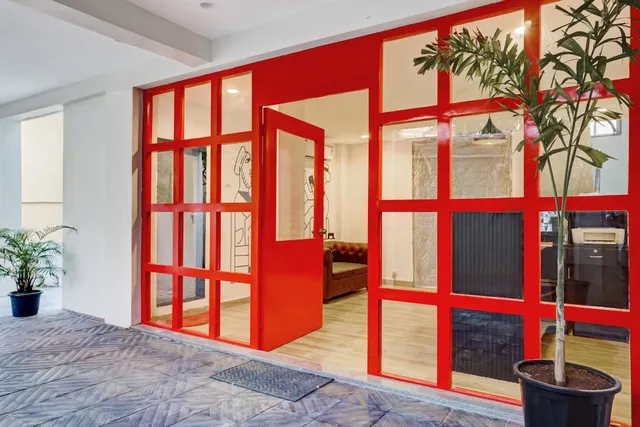 Oyo Rova Stays Near Phoenix Marketcity - Viman Nagar