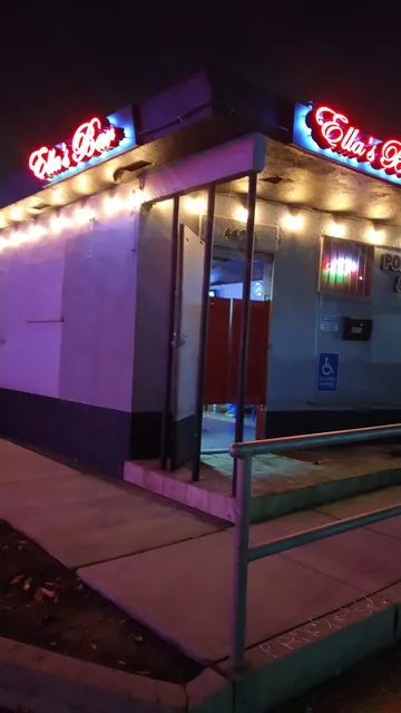 Ella's bar
